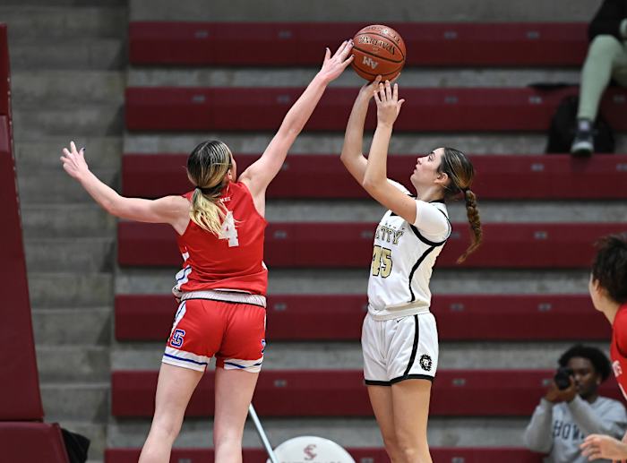 Archbishop Mitty vs St Ignatius CIF CCS Open Division Final February 23, 2024 Photo-Greg Jungferman55